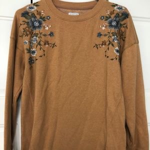 American Eagle Sweatshirt